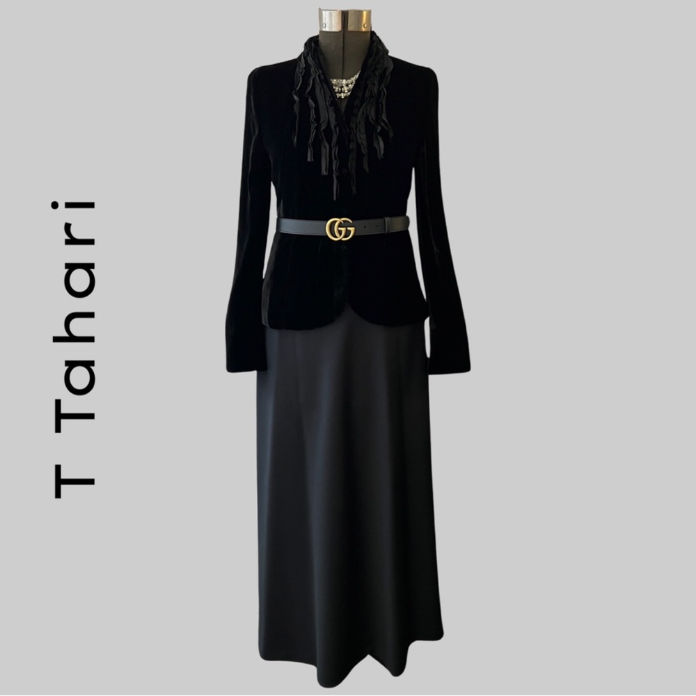 T TAHARI BLACK VELVET LIZETTE RUFFLE BLAZER, EQUESTRIAN INSPIRED, SIZE S|P